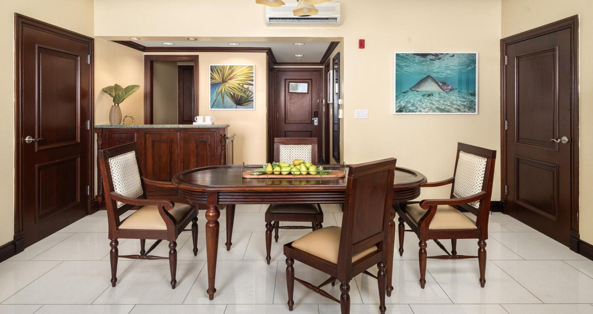 Beaches Turks And Caicos Resort Villages And Spa All Inclusive The Bight Settlements エクステリア 写真